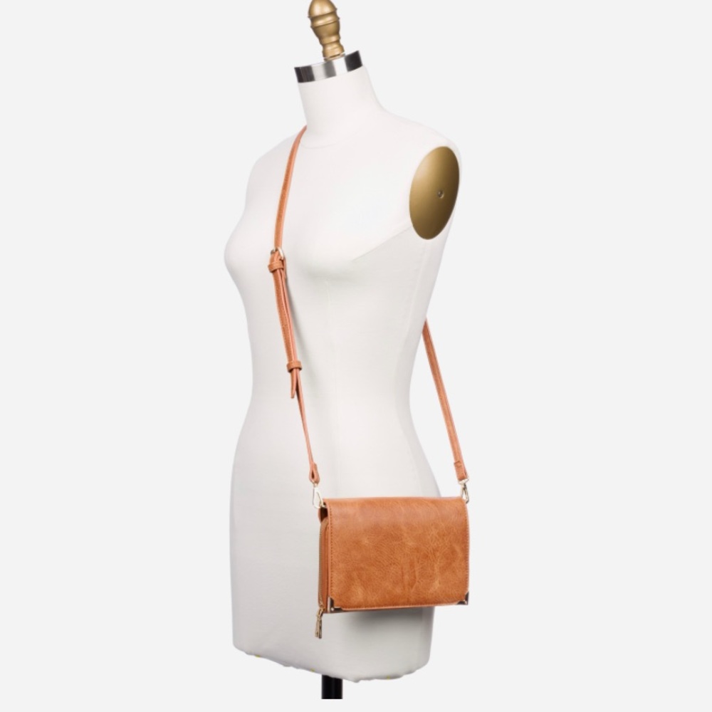 Aleda Wallet Clutch